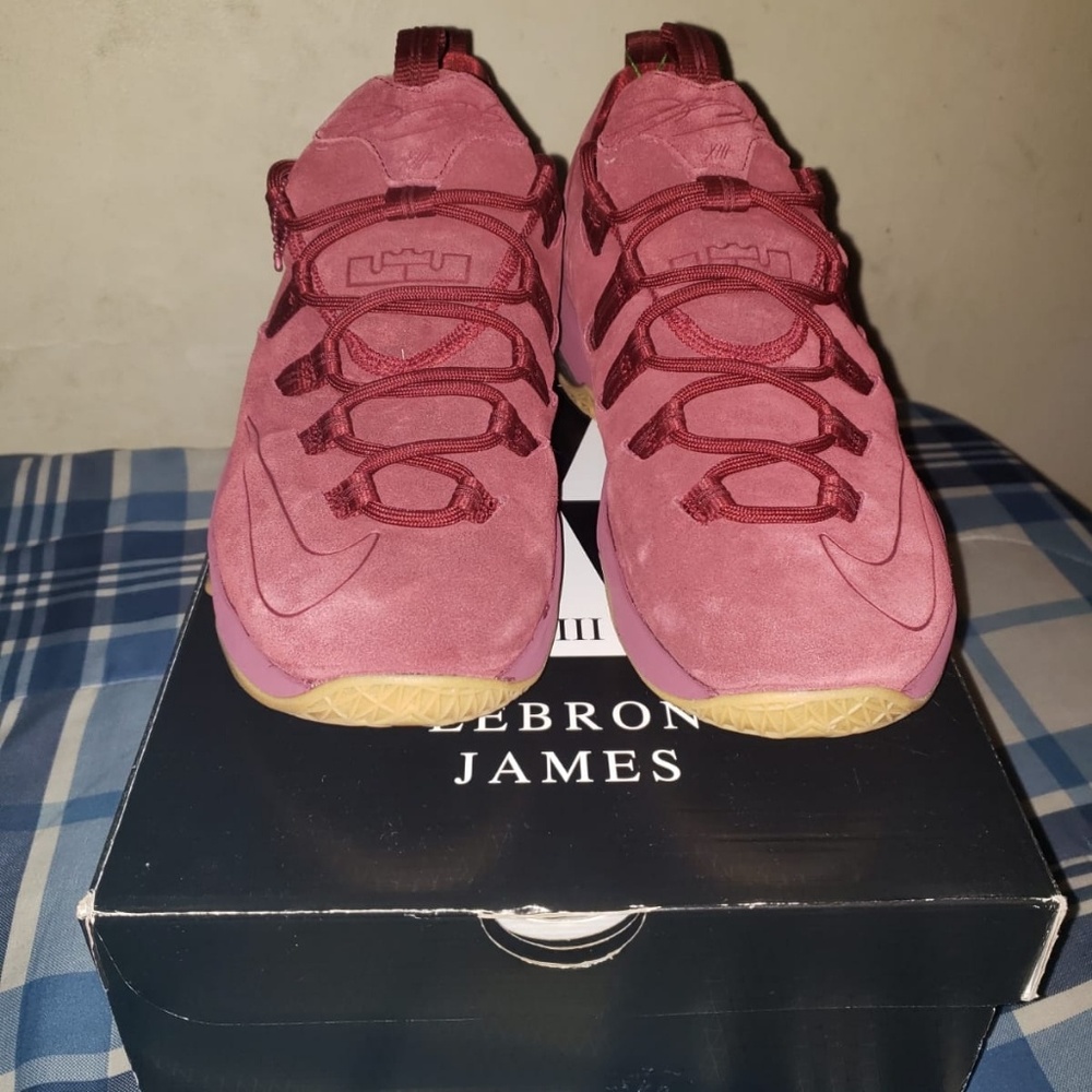 Lebron XIII low prm sneakers